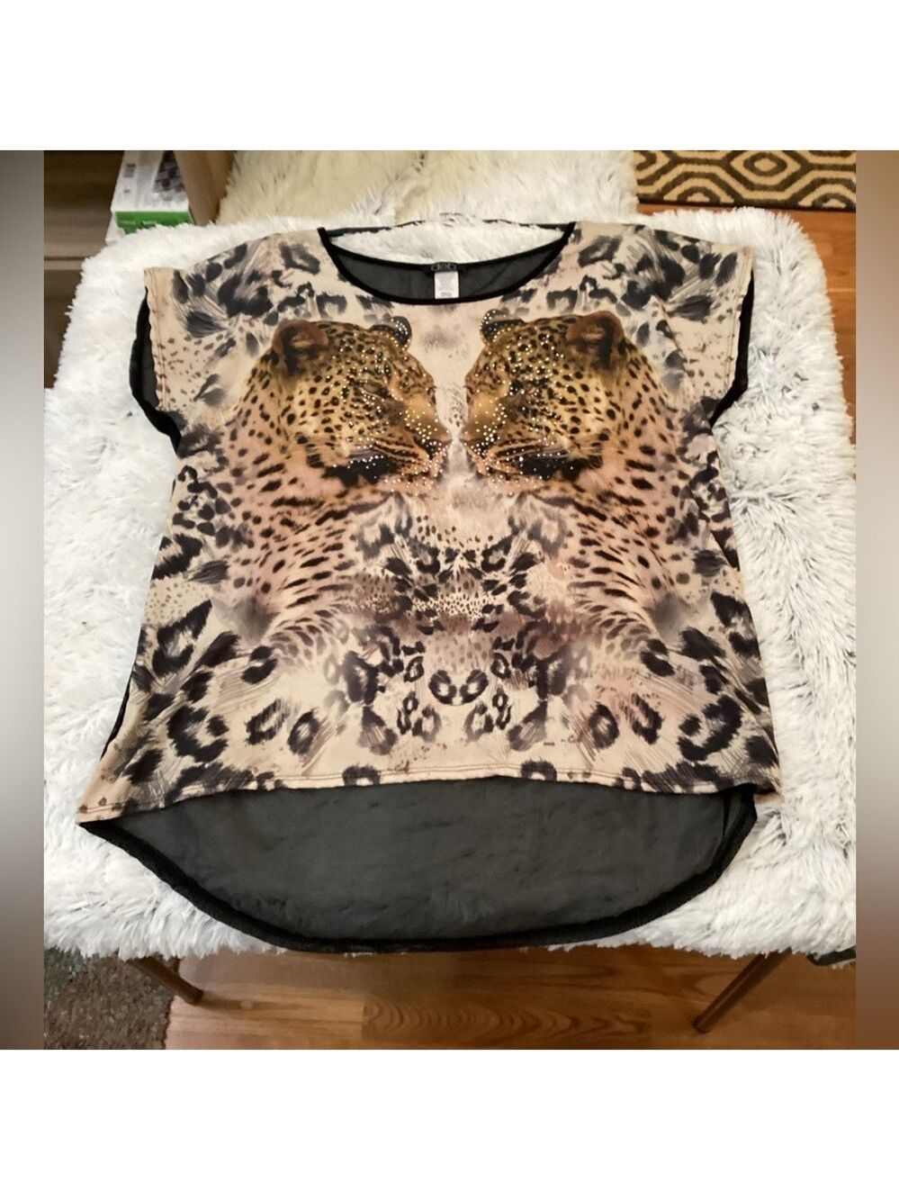 Deb hi Lo embellished hi Lo scoop neck blouse Woman’s 3X lightweight - Picture 6 of 15